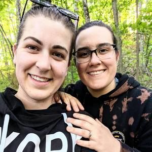 Meet your Posher, Ãmilie